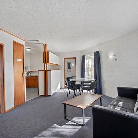 Motel Six Whangarei Exteriör bild