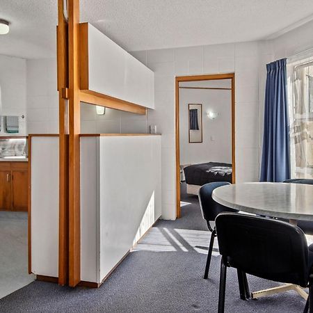 Motel Six Whangarei Exteriör bild