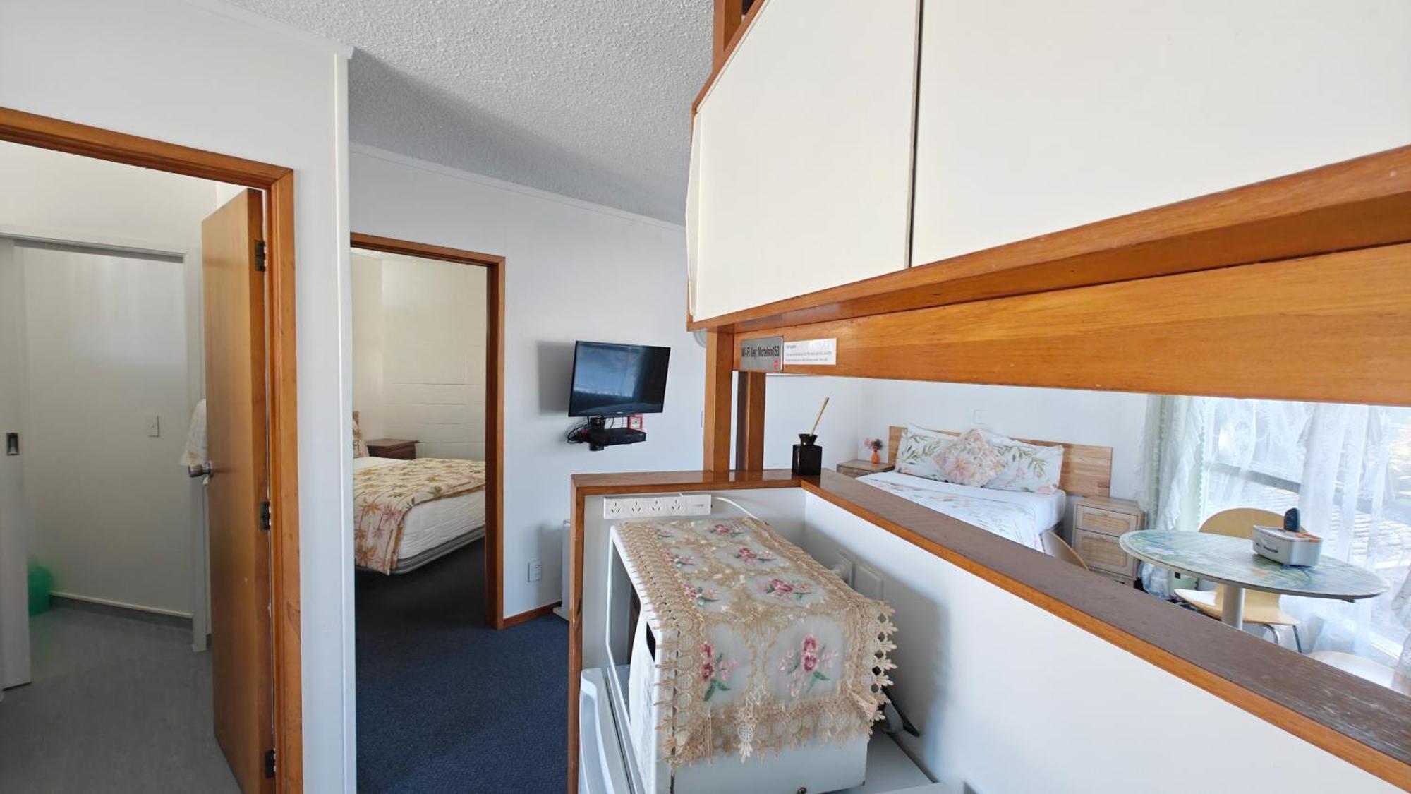 Motel Six Whangarei Exteriör bild