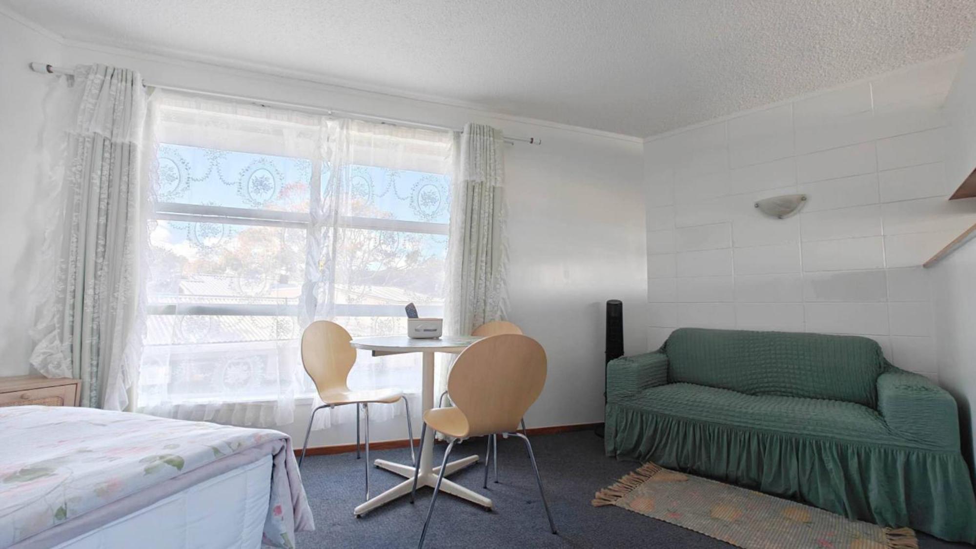 Motel Six Whangarei Exteriör bild