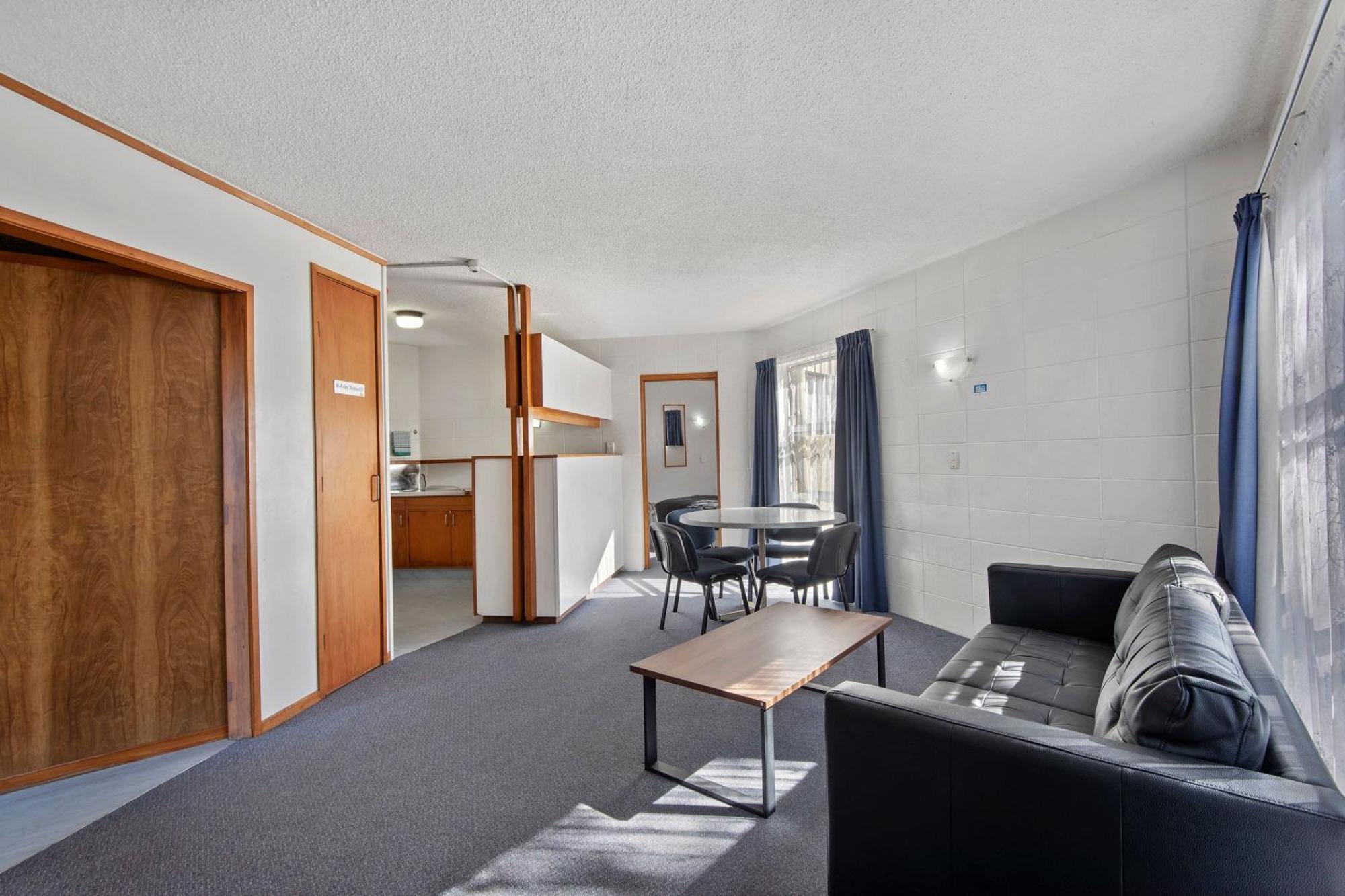 Motel Six Whangarei Exteriör bild